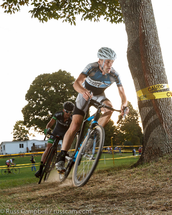 Many more of this race at http://www.russcam.com/cycling