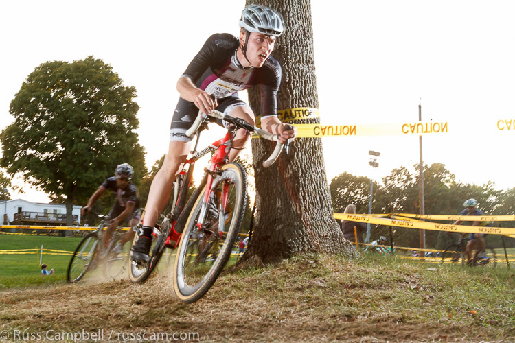 Many more of this race at http://www.russcam.com/cycling