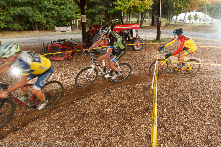 Many more of this race at http://www.russcam.com/cycling