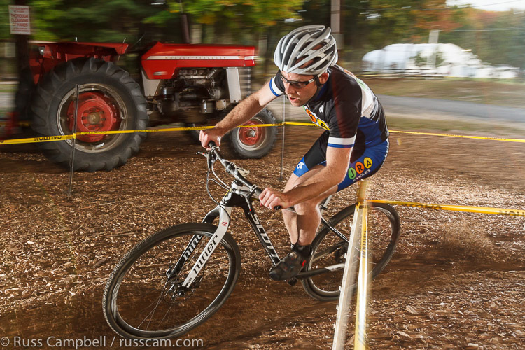 Many more of this race at http://www.russcam.com/cycling