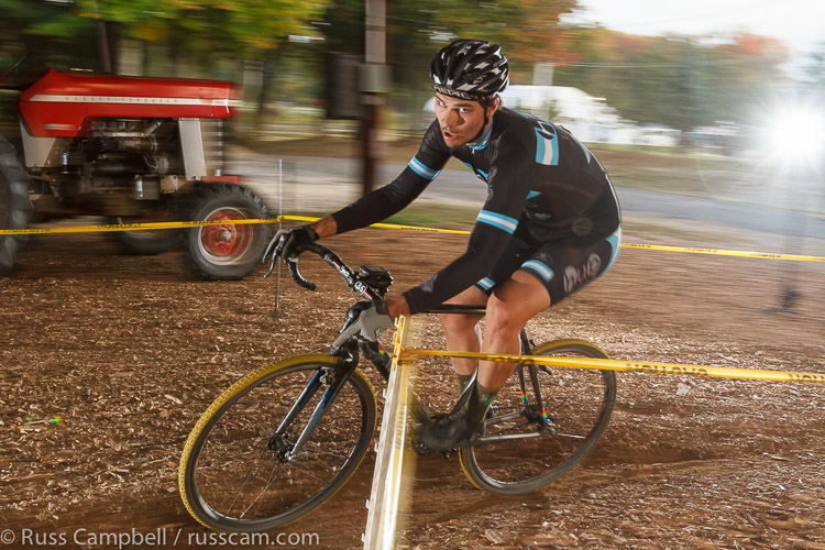 Many more of this race at http://www.russcam.com/cycling