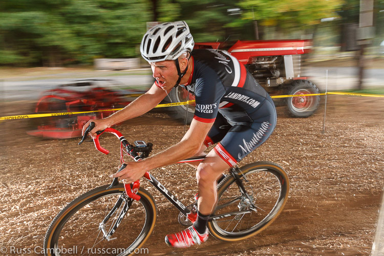 Many more of this race at http://www.russcam.com/cycling