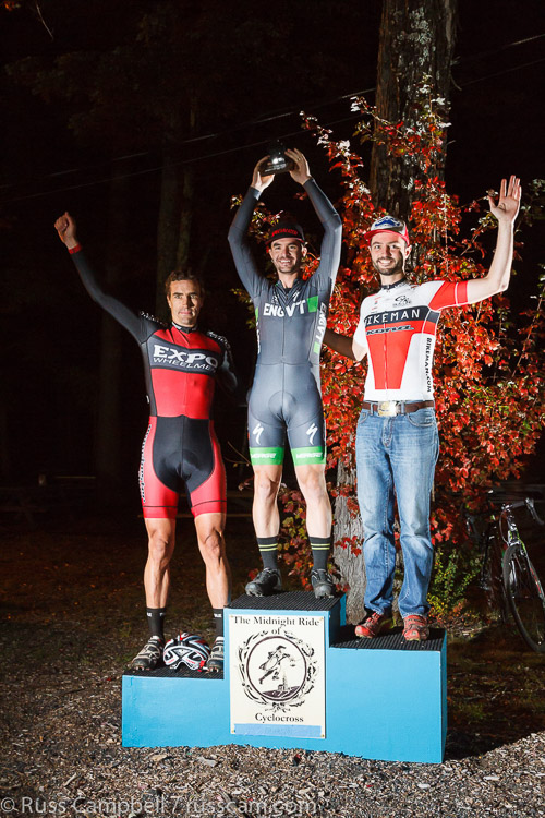 Many more of this race at http://www.russcam.com/cycling