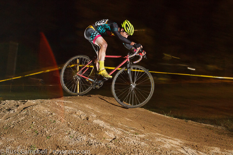Many more of this race at http://www.russcam.com/cycling