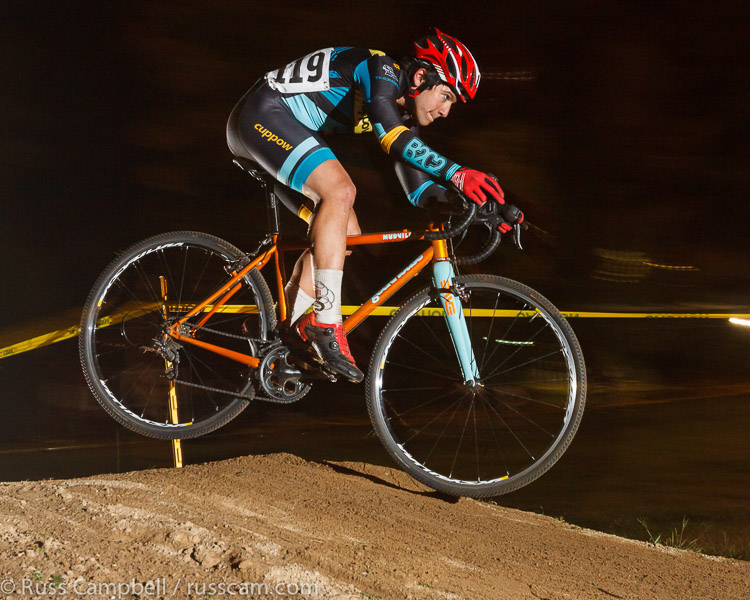 Many more of this race at http://www.russcam.com/cycling
