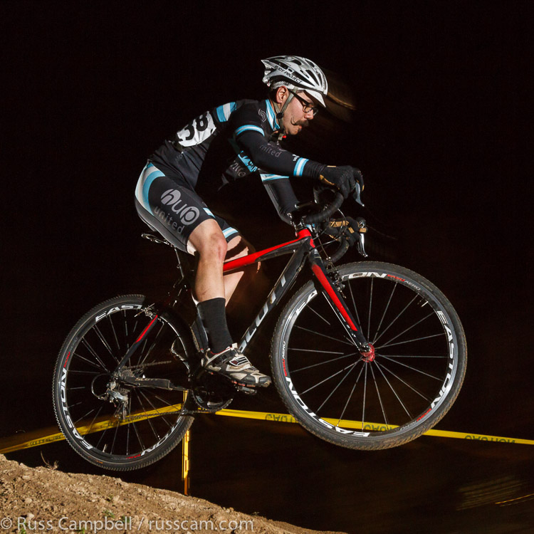 Many more of this race at http://www.russcam.com/cycling