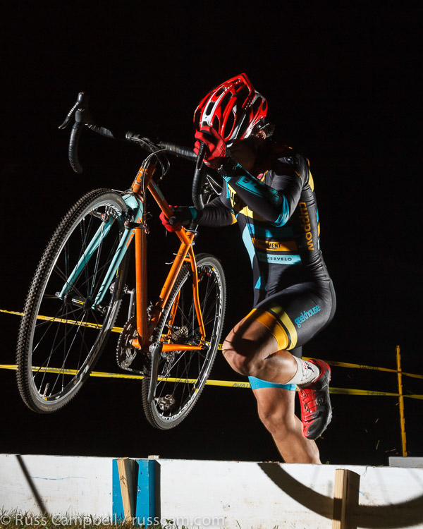 Many more of this race at http://www.russcam.com/cycling