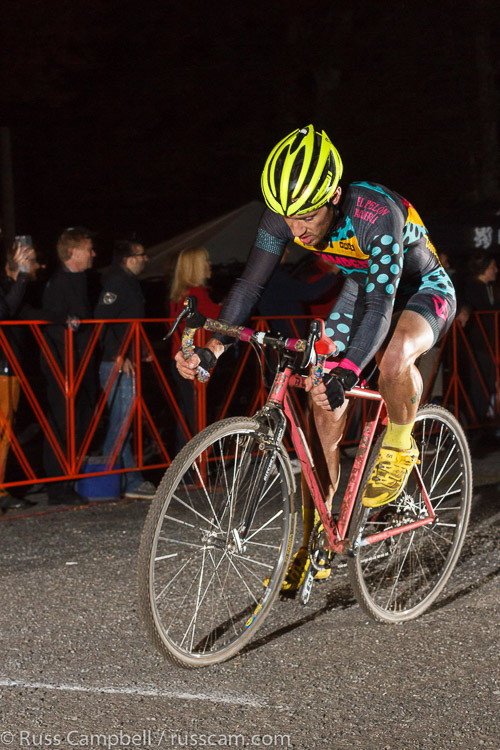 Many more of this race at http://www.russcam.com/cycling